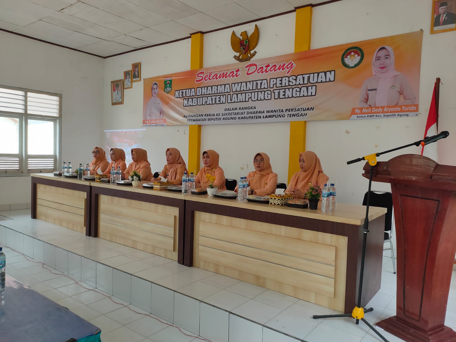 Kunjungan Kerja sekaligus pembinaan Dharma Wanita Persatuan Kabupaten Lampung Tengah ke Dharma Wanita Persatuan Kecamatan Seputih Agung (Senin, 02 Oktober 2023)